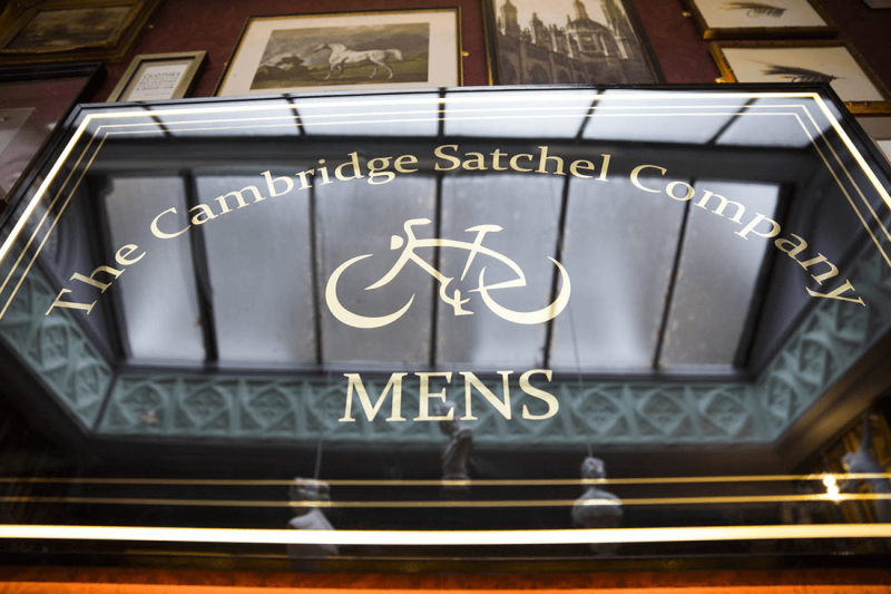 Compania Cambridge Satchel pentru LC: M