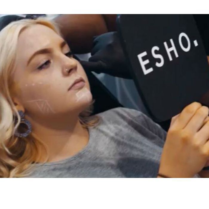 Gesichtskartierungstechnik von Dr. Esho