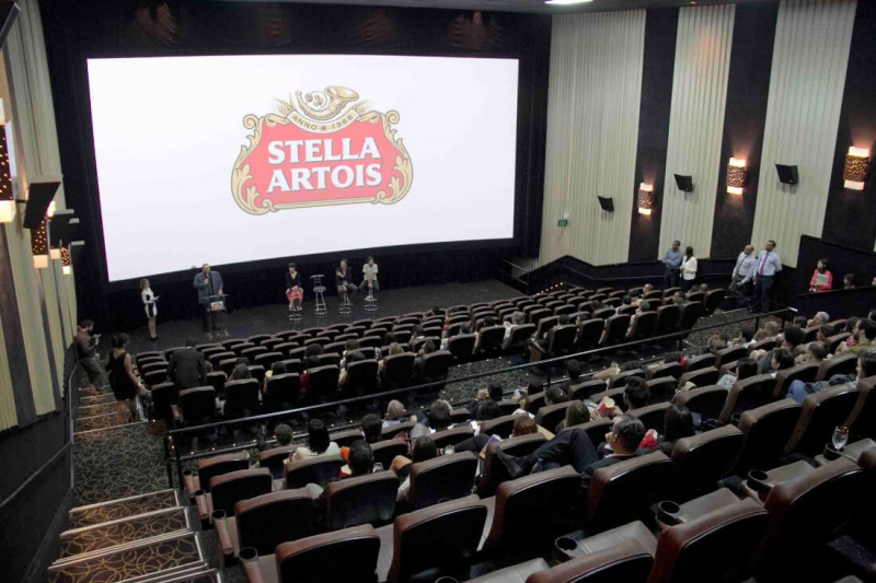 Stella Artois à Cannes: Gustavo Alvarez X Jacques d’Azur