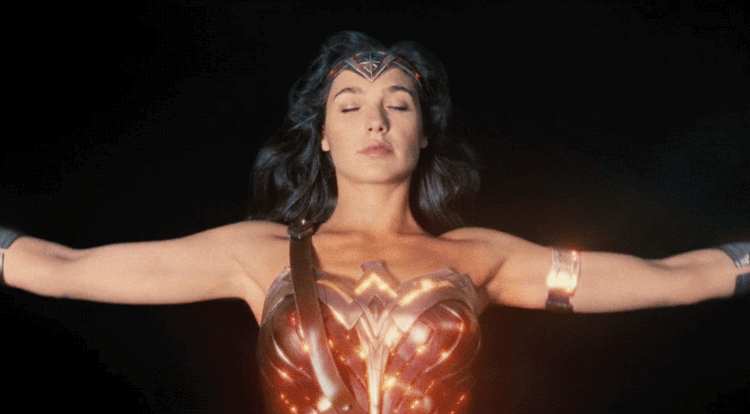 Tha 'Wonder Woman 2' mu dheireadh a 'cur an stiùiriche air adhart