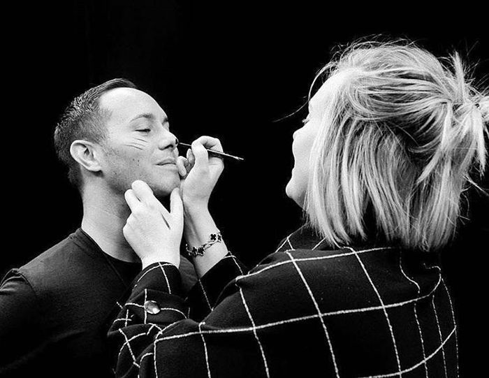 Anuncio de servicio público: la maquilladora de Adele cree que las mujeres australianas son otra cosa