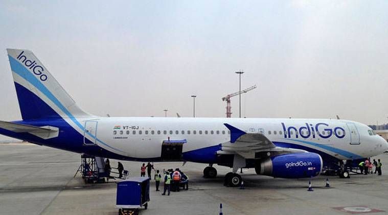 Indigo keskeyttää kansainväliset lennot 30. huhtikuuta asti ja luo matkustajille luottokuoressa