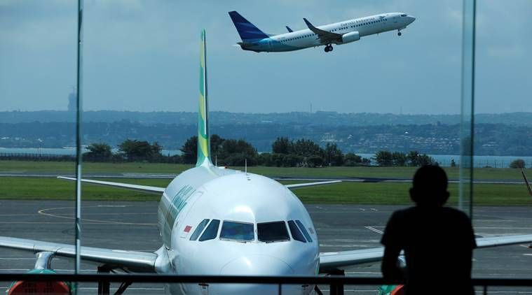 Svetovna letalska industrija bo leta 2019 ustvarila dobiček v višini 28 milijard dolarjev, kar je manj od napovedi lani: IATA