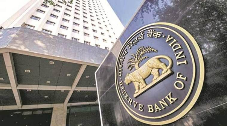 La RBI va revoir les normes de propriété et de contrôle des banques privées