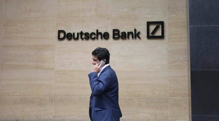 Kariera Deutsche Bank se konča z ovojnico, objemom in vožnjo s taksijem