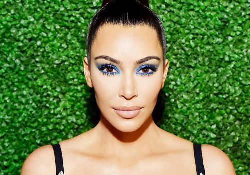 Das 15-Dollar-Produkt, das Kim Kardashian West gegen Cellulite verwendet