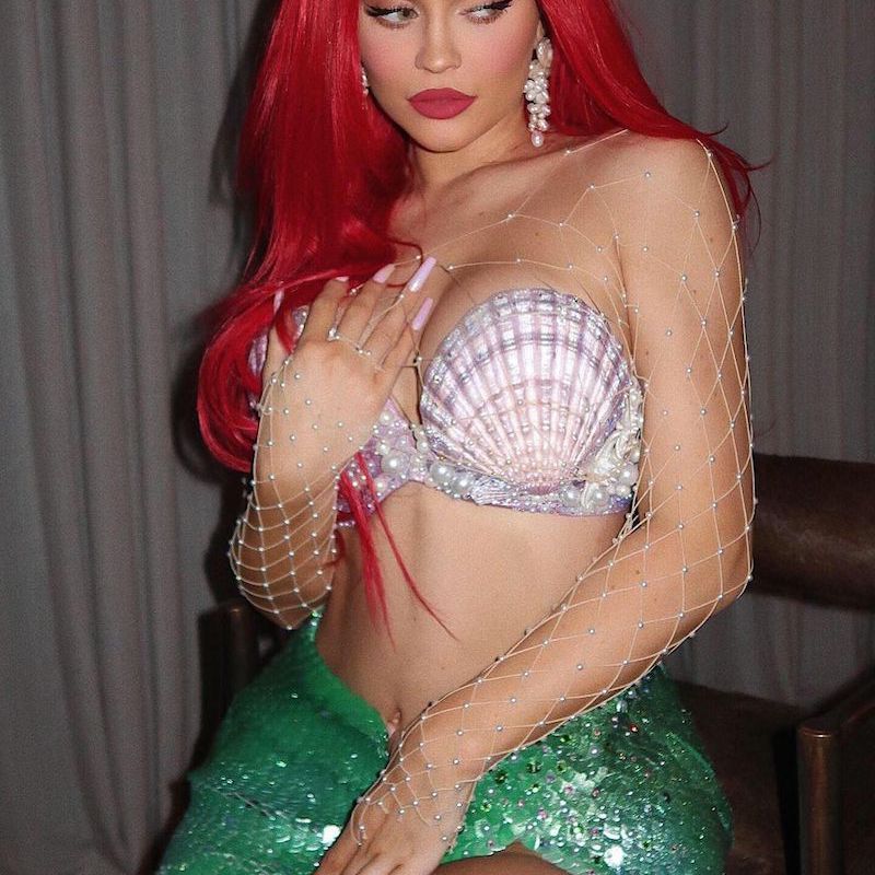 Kylie Jenner kot Mala sirena za noč čarovnic