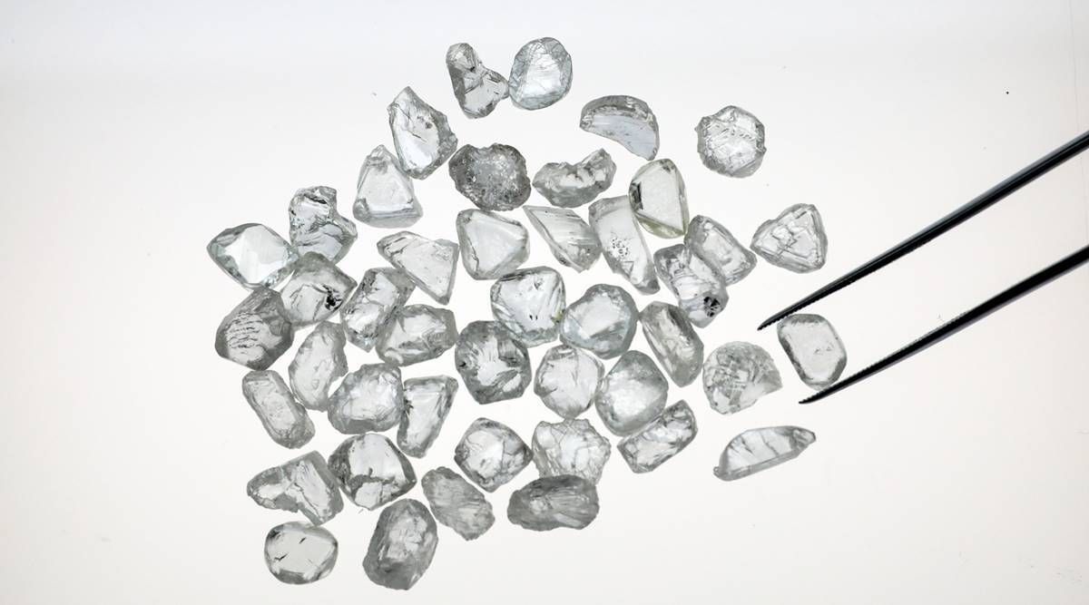 De Beers kutter diamantprisene etter at COVID-19 demper etterspørselen