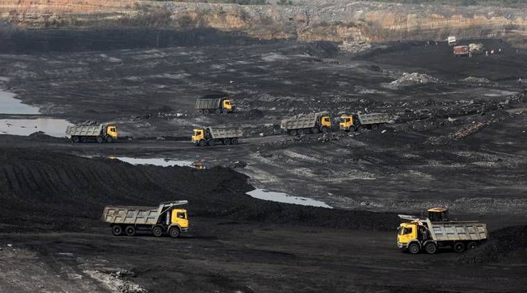 Uvoz premoga se je okrepil zaradi ohlapne proizvodnje, napak pri transportu