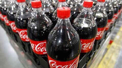 Narmada rega para abastecer a nova fábrica de engarrafamento da Coca Cola em Sanand