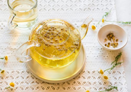 10 avantages peu connus de boire du thé au pissenlit
