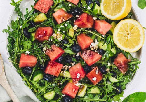 Vandmelon, blåbær og arugula salat