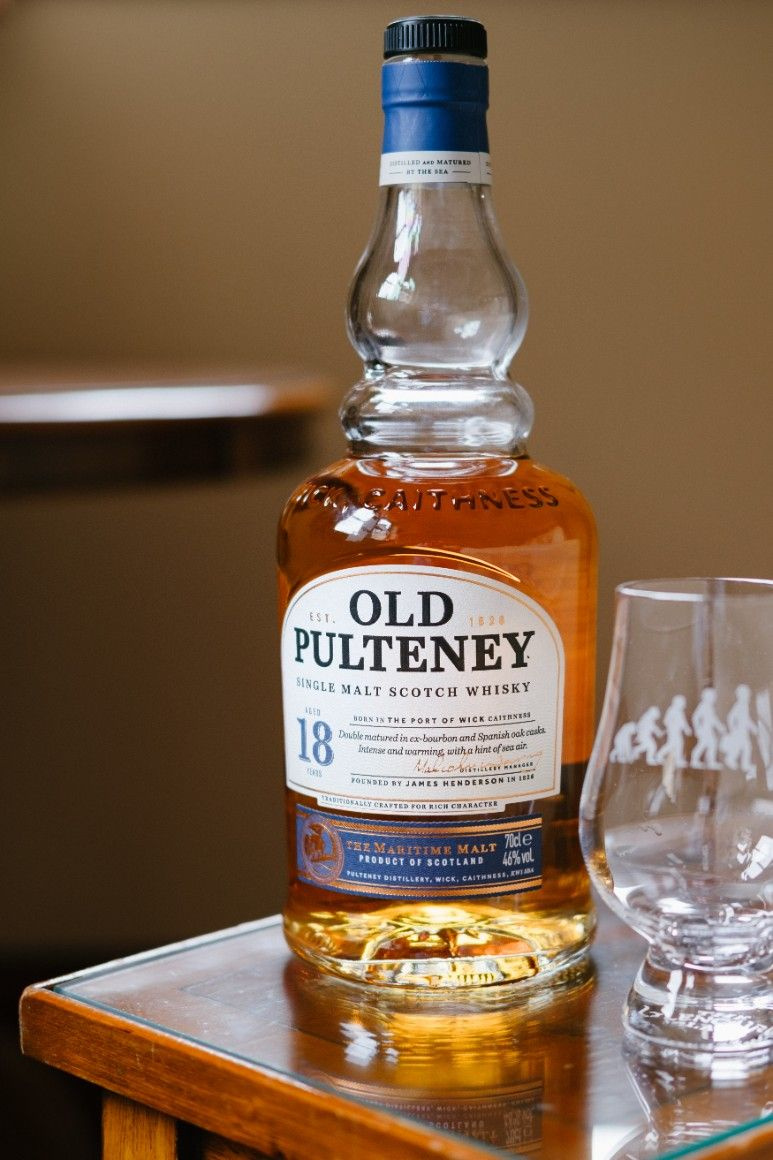 Una nueva 'flota' de whiskies escoceses de pura malta Old Pulteney