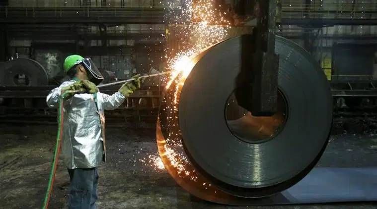 Demanda de aço da Índia deve desacelerar devido à fraca demanda automotiva e de manufatura: Moody's