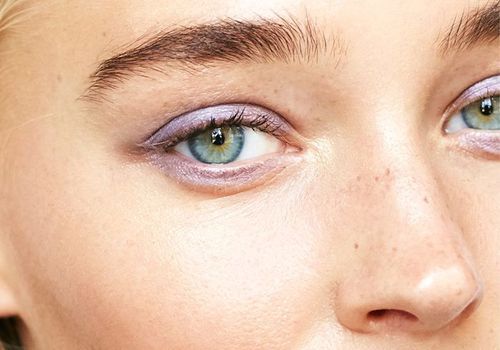 10 Make-up-Produkte, die blaue Augen zum Platzen bringen