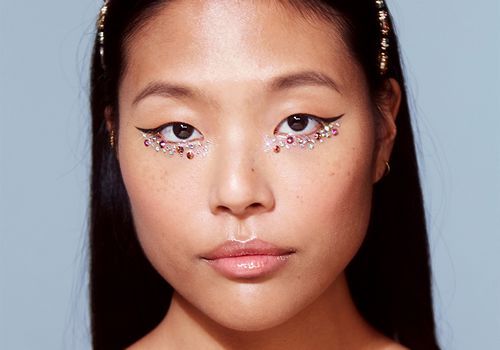 10 trikov na líčenie očí, ktoré by mala vedieť každá ázijská žena