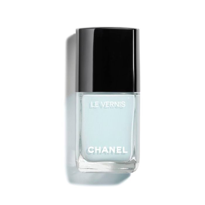 Chanel ფრჩხილის პოლონელი Bleu Pastel- ში
