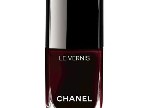 Ikonické: Odtieň na nechty od Chanel’s Rouge Noir bol šťastnou náhodou