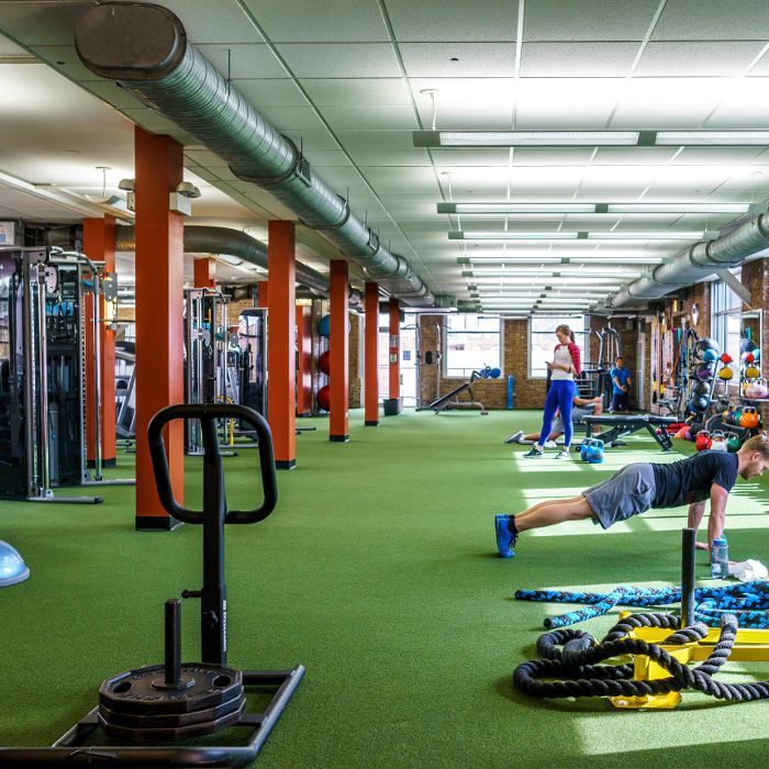 Chicago Athletic Clubs fitnessstudier tilbyder en række klasser