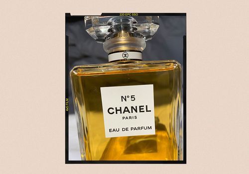 Chaneli parfüümi nr 5 ülevaade: kas see on seda hype väärt?