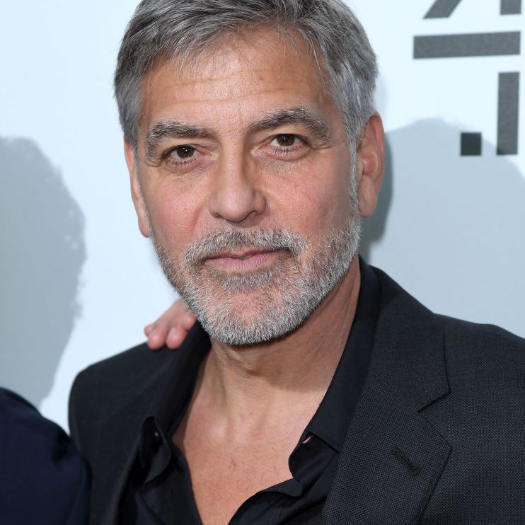George Clooney sivi lasje in brada