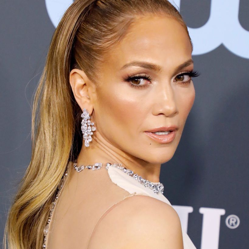 Jennifer Lopez dolgi svetlolasi lasje z naglavnim trakom