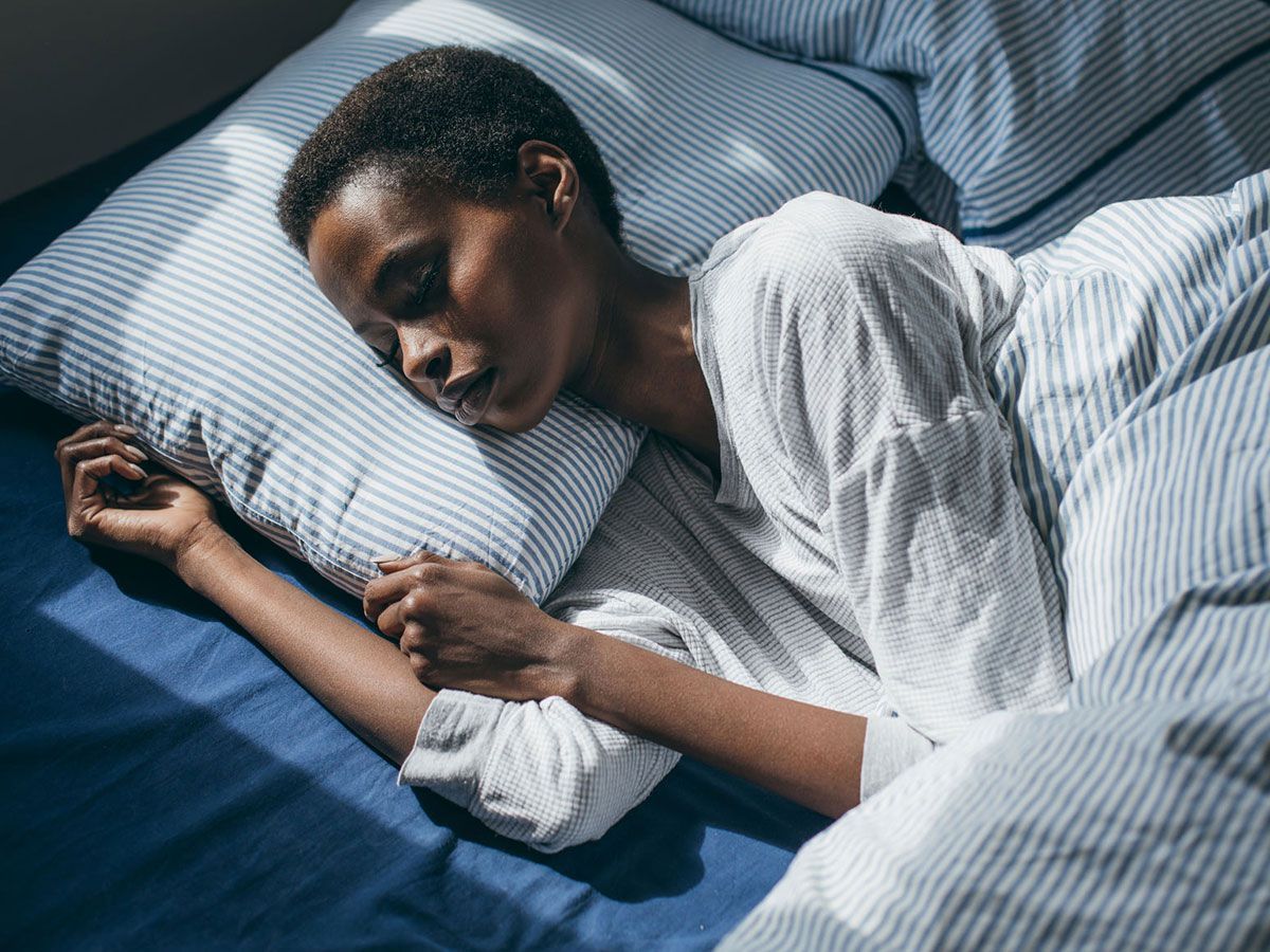 실제로 효과가있는 5 가지 자연적인 수면 요법 — 진짜