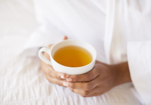Ukázalo sa, že príliš veľa pitia zeleného čaju môže byť vážne škodlivé