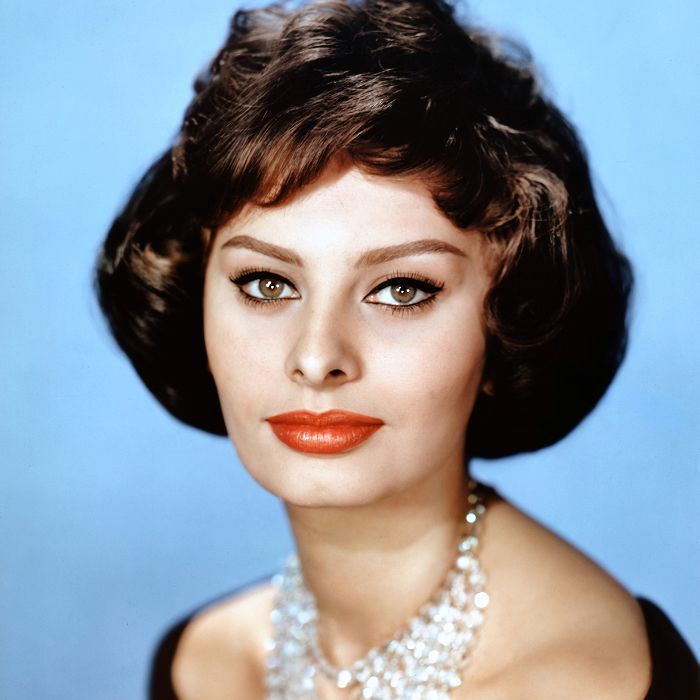 Sophia Loren roter Lippenstiftblick