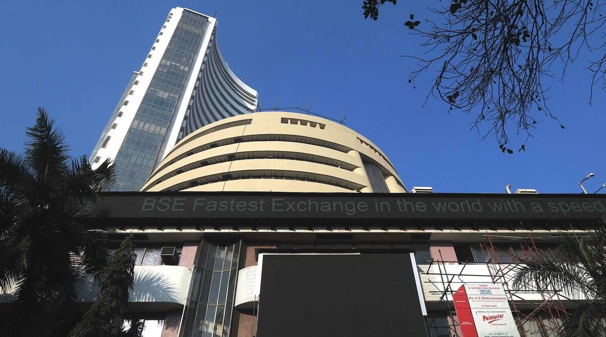 Sensex colapsa 883 puntos, Nifty se establece por debajo de 14,400 mientras los crecientes casos de COVID-19 asustan a los inversores