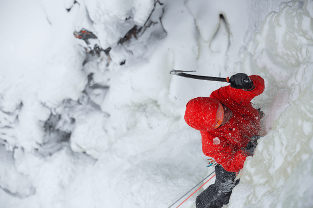 FW16_AlphaSV_ConImage_Norway_IceClimbing_4878_high-res.png