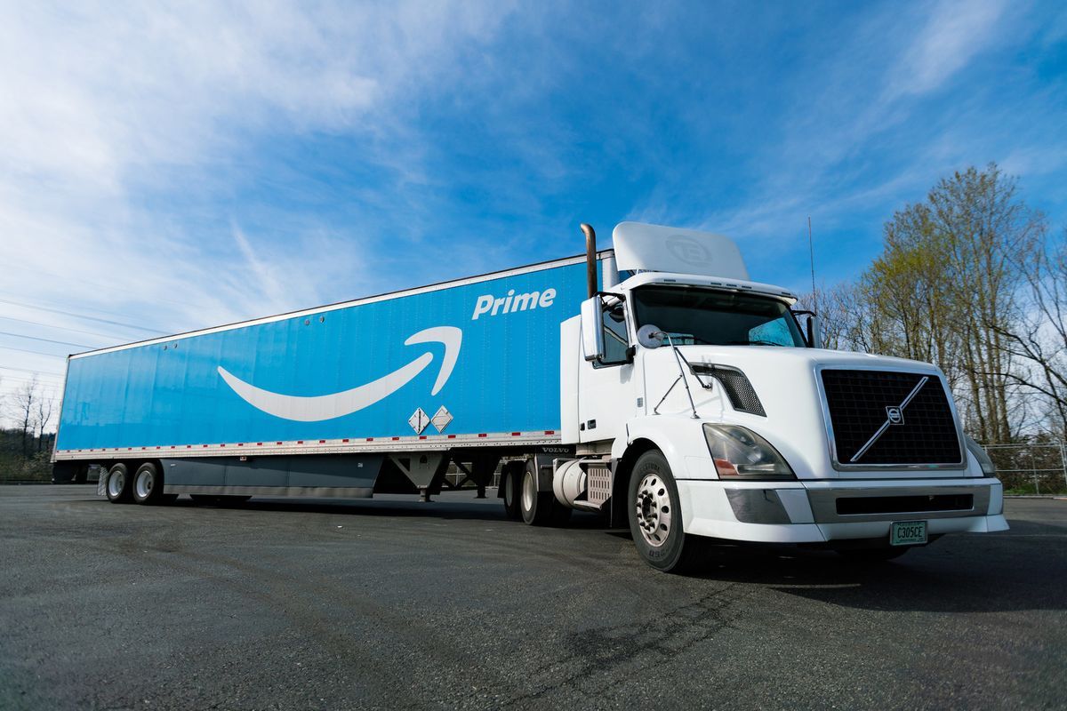 Den skjulte miljøkostnaden ved gratis, rask levering av Amazon Prime