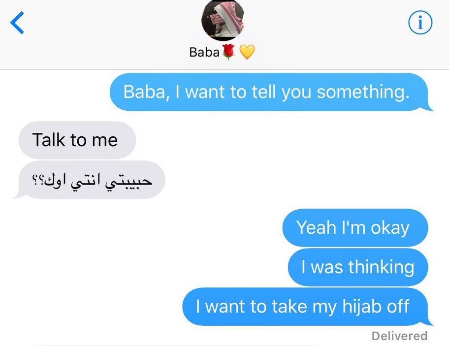 Después de que alguien afirmó que el papá de esta adolescente la 'golpearía' por quitarse el hiyab, ella le envió un mensaje de texto a su papá