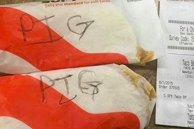 Работника Taco Bell уволили после того, как он написал оскорбление на тако полицейского