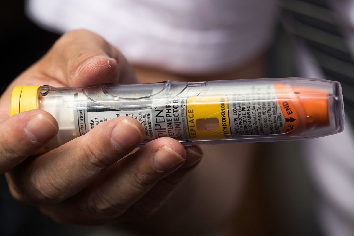 Uma versão genérica do EpiPen foi aprovada pelo FDA