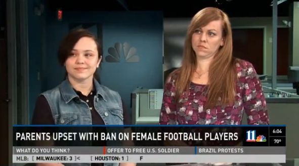 12-jarige vrouwelijke voetballer schopte uit team omdat mannelijke spelers naar haar zouden kunnen 'lusten'