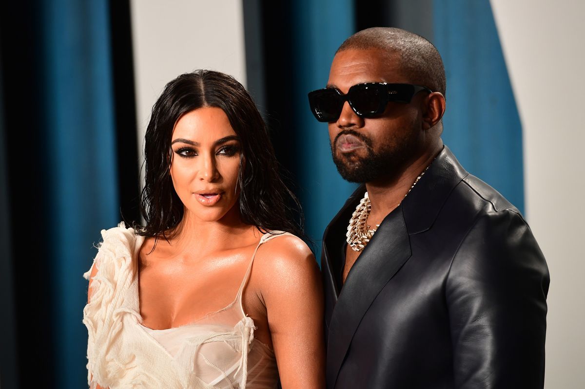 Kim Kardashian 与 Kanye West 的关系如何改变了 Kardashian 品牌