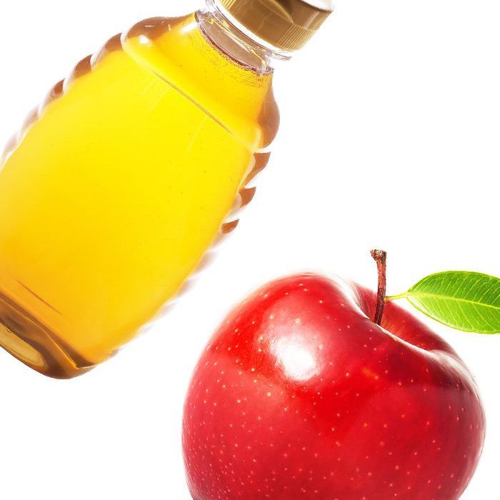 ბოთლი თაფლი და ვაშლი