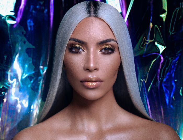 Kim Kardashian over Unicorn Makeup, Youtube Tutorials en Her Glitzy New Launch