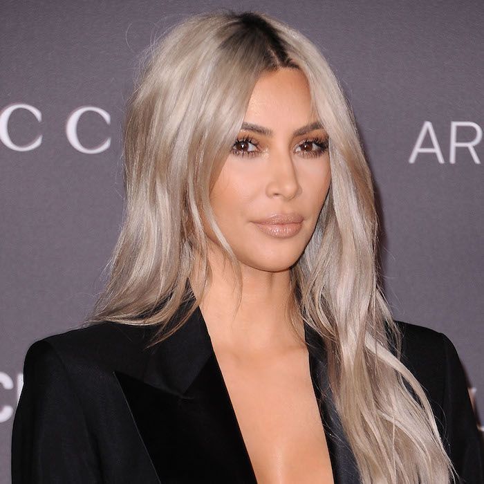 Kim Kardashian West lansează nu unul, ci trei parfumuri inspirate de Gardenia