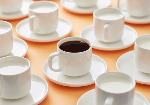 Koffein i hudpleie økte med 1854% de siste to årene - det er derfor du trenger det