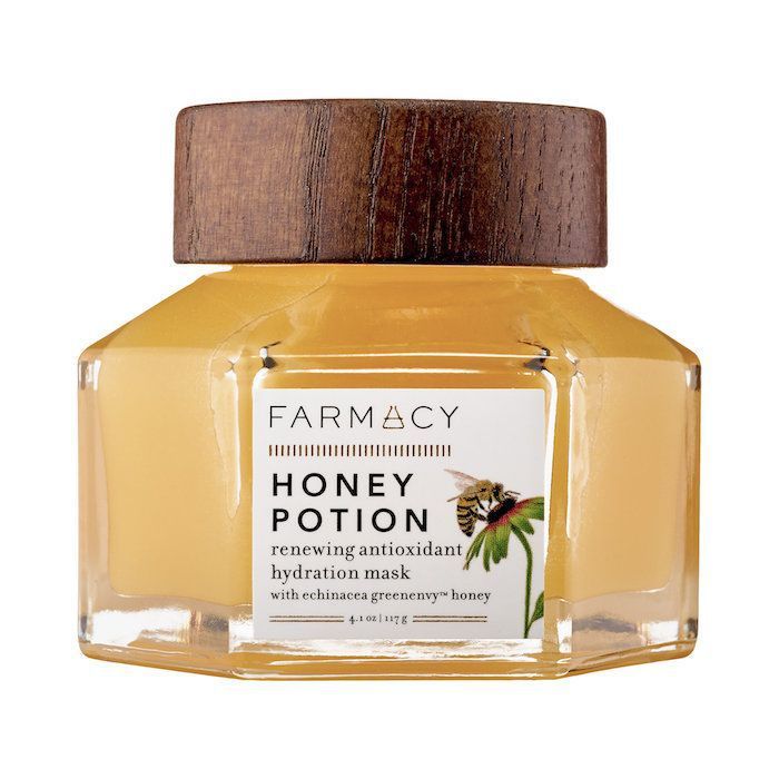 Ահա թե ինչպես են պատրաստվում Farmacy- ի երկրպագուներին սիրված մեղրով խմելիքի դեմքի դիմակը