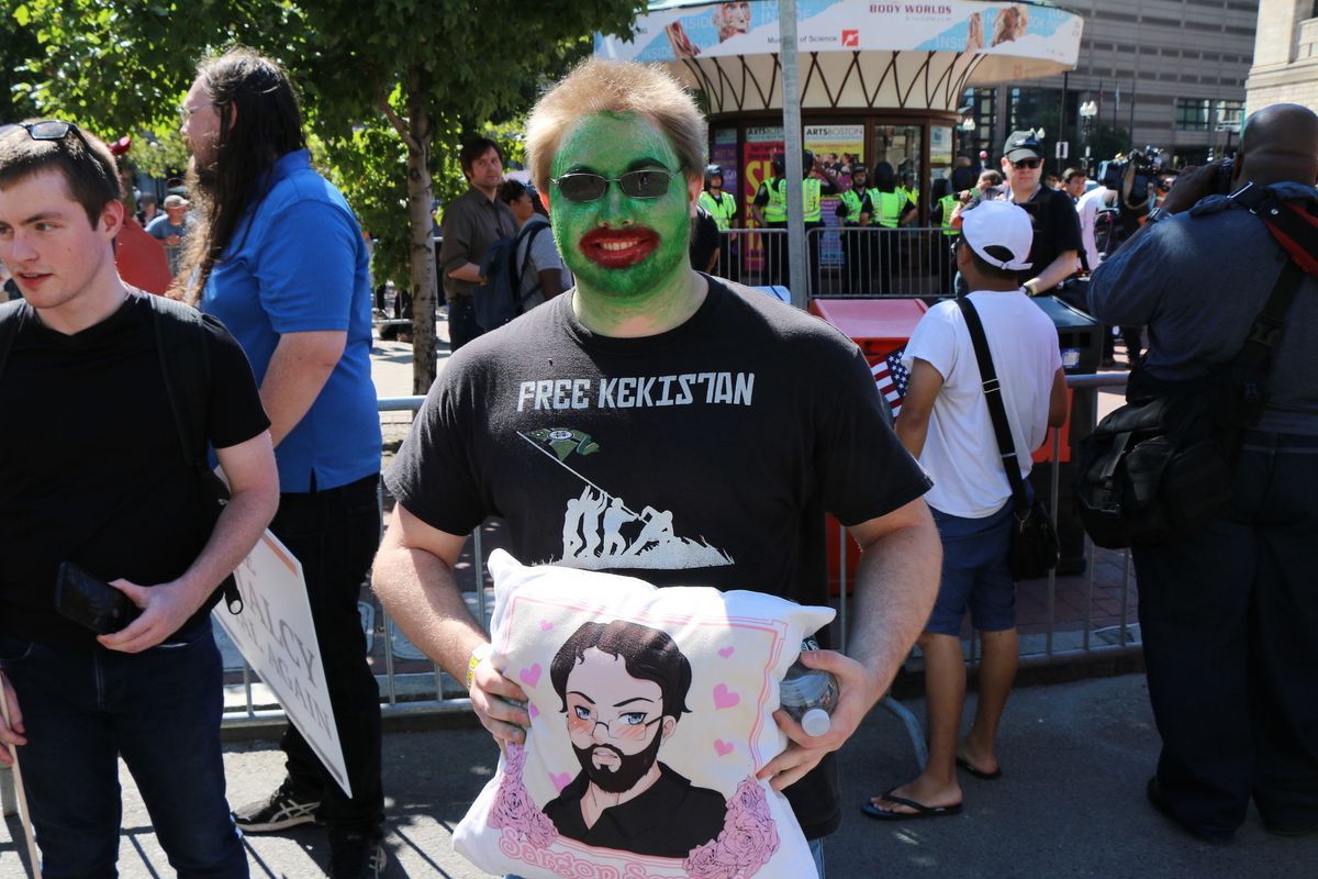 „Straight Pride“ paradas yra naujausia kraštutinių dešiniųjų meema