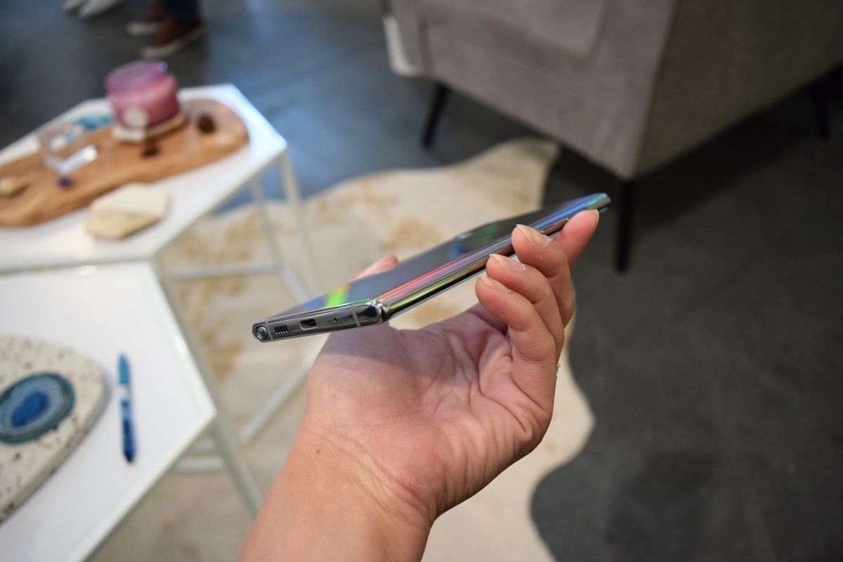 Samsungs Galaxy Note 10 ist leichter, dünner und einfacher zu halten