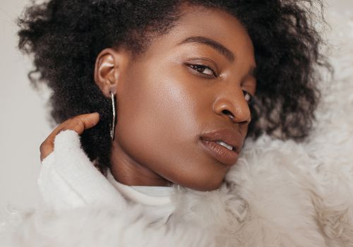 Urban Skin Rx bietet kostenlose Hautpflege-Beratungen für Menschen mit melaninreicher Haut an